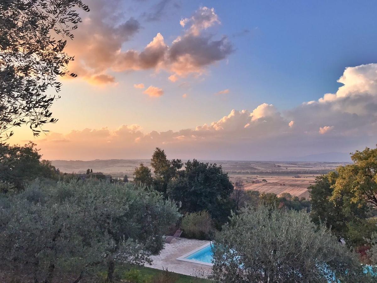 Fonte Pace Luxury Villa - A Fontanaro Property Paciano Buitenkant foto